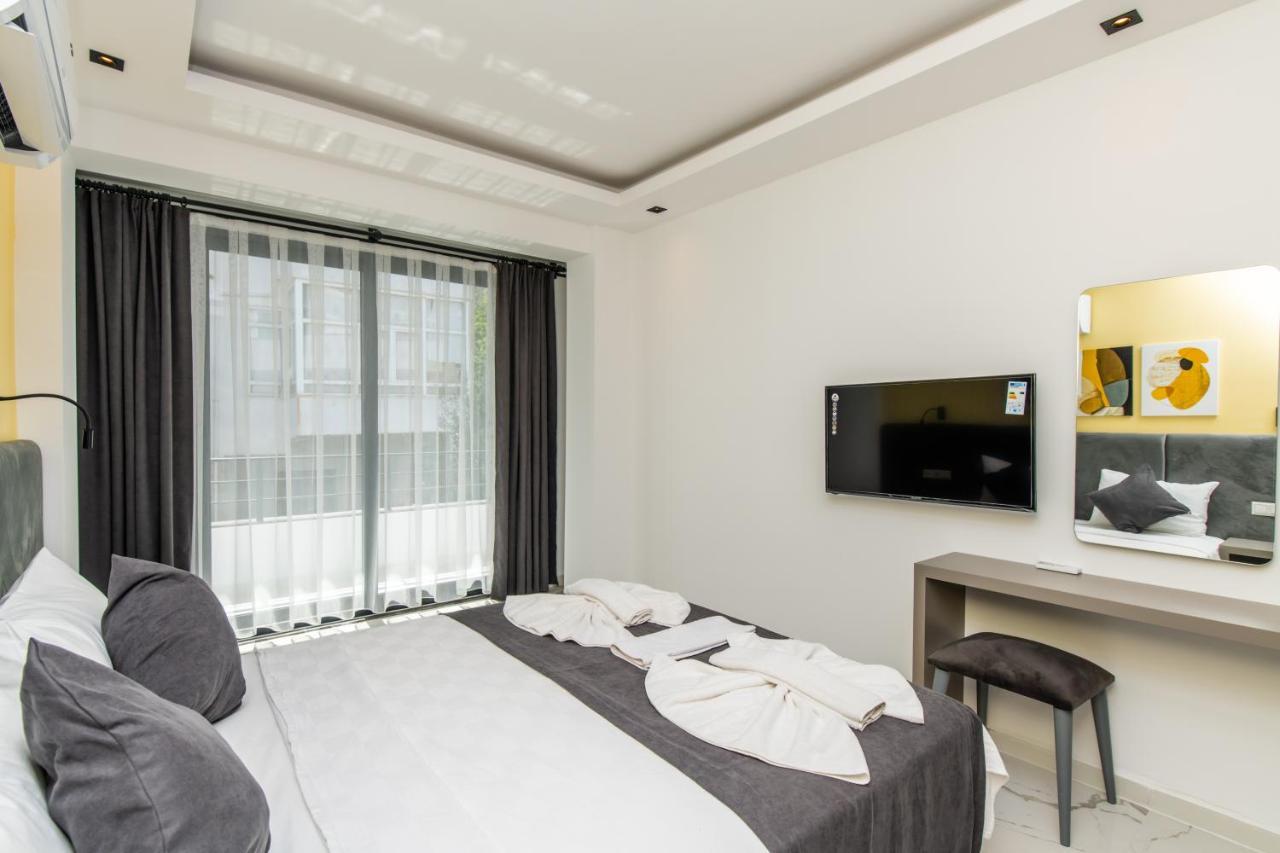 Leonis Hotel คาช ภายนอก รูปภาพ