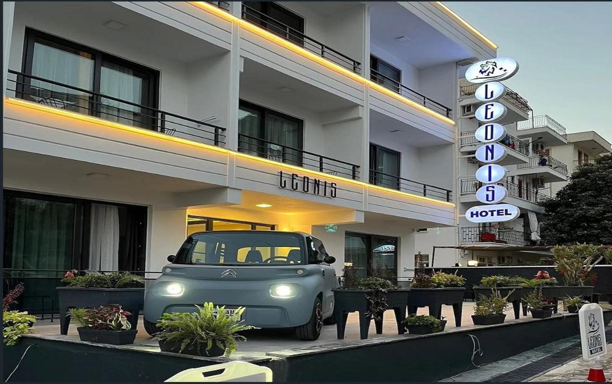 Leonis Hotel คาช ภายนอก รูปภาพ