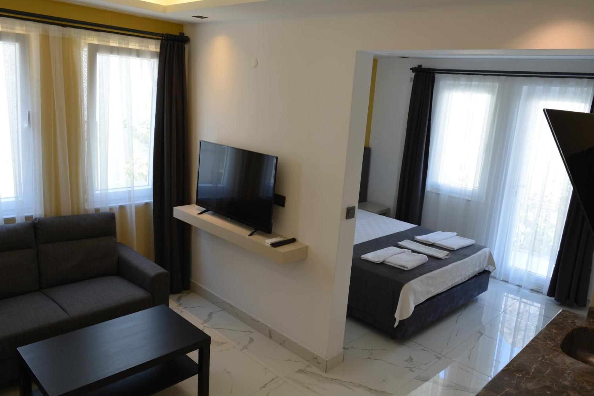 Leonis Hotel คาช ภายนอก รูปภาพ